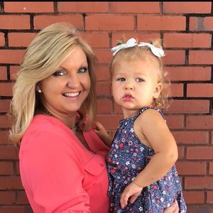 Meet your Posher, Carrie